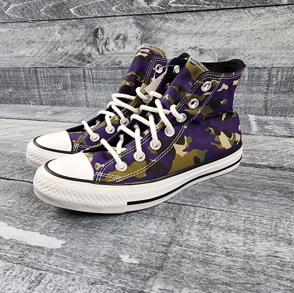 New Converse Chuck Taylor All Star Size 5 Camo